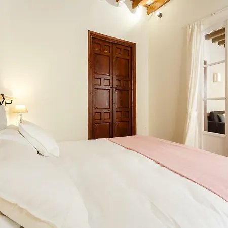 Puertas De Rosario Cepeda Apartamento Cádis